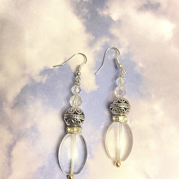 Aztec Silver Etched Rhinestones Encircled Chandelier Earrings. - Picture 1 of 1